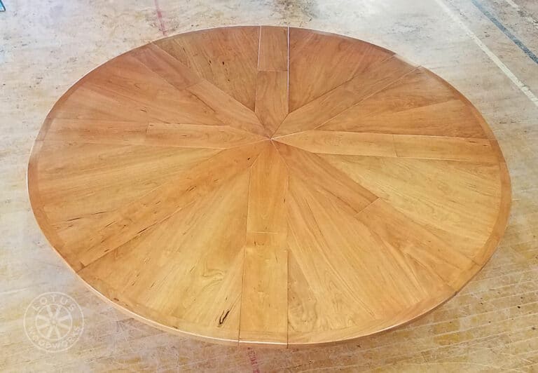 8 Leaf Expanding Round Table Top View - Almira