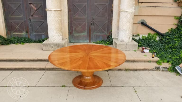 8 Leaf Expanding Round Table Side View - Duncan