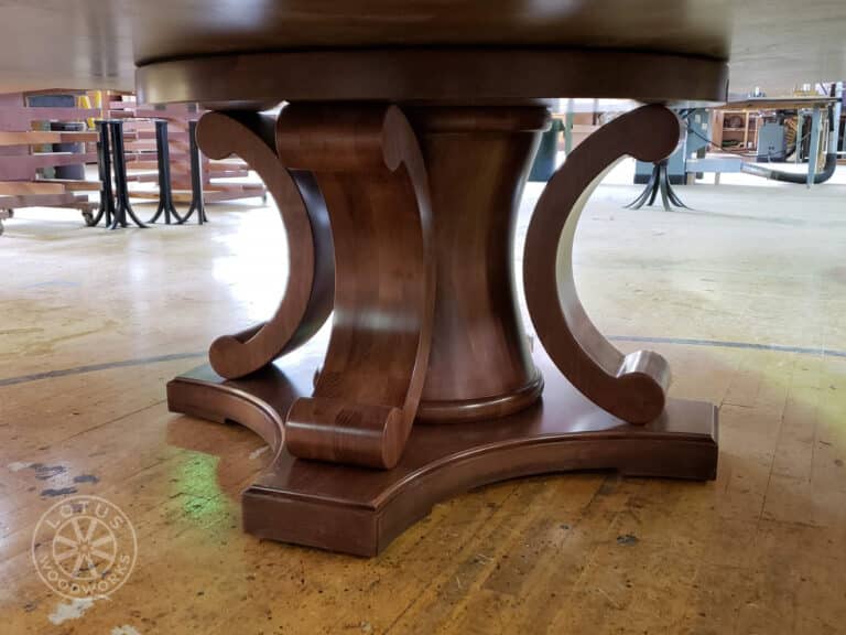 8 Leaf Expanding Round Table Corbels Base - Macky
