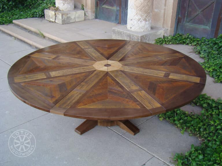 8 Leaf Expanding Round Table Expanded Side View - Bray