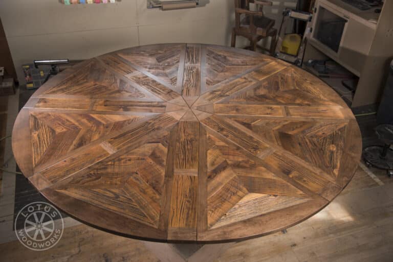 8 Leaf Expanding Round Table Extended Top View - Foster
