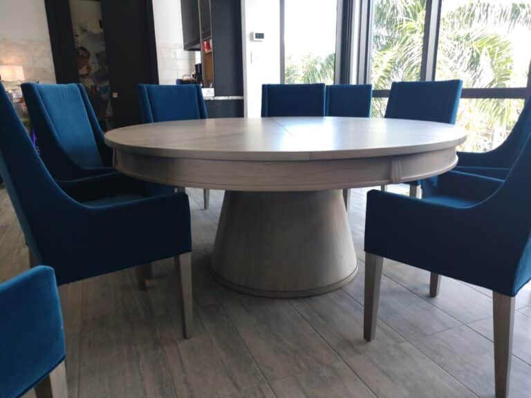 8 Leaf Expanding Round Table Photo From Client - Burke