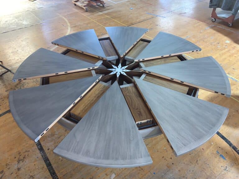 8 Leaf Expanding Round Table Extended Top View - Burke