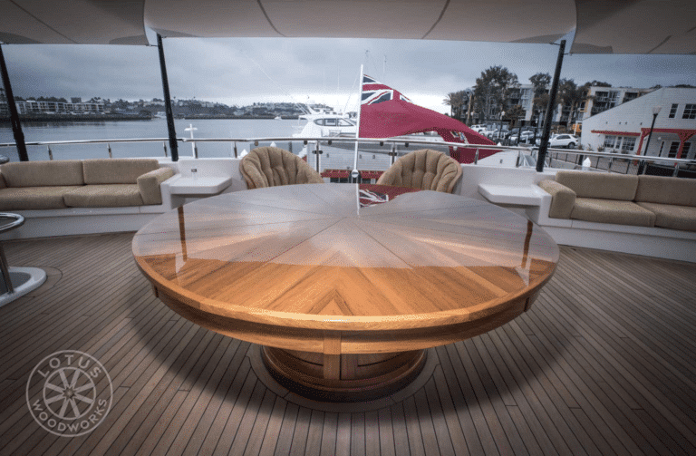 how to plan the perfect outdoor spring dinner party